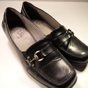 women's shoes